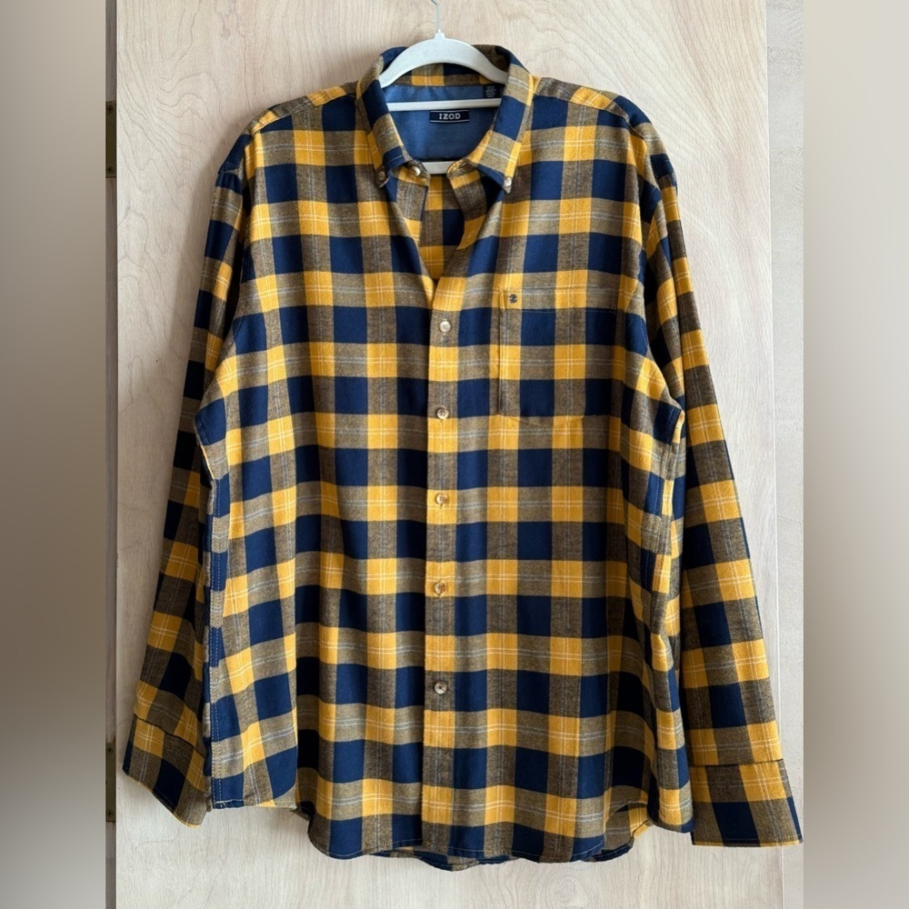 Izod Flannel Plaid Button-Down Shirt Navy Gold Long Sleeve Men’s Large NWT